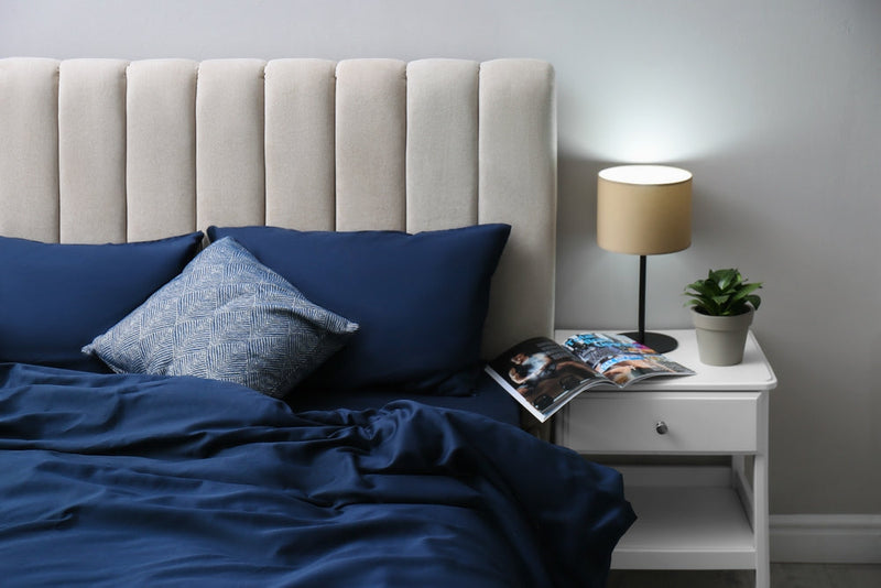 How do zip and link beds fasten together?