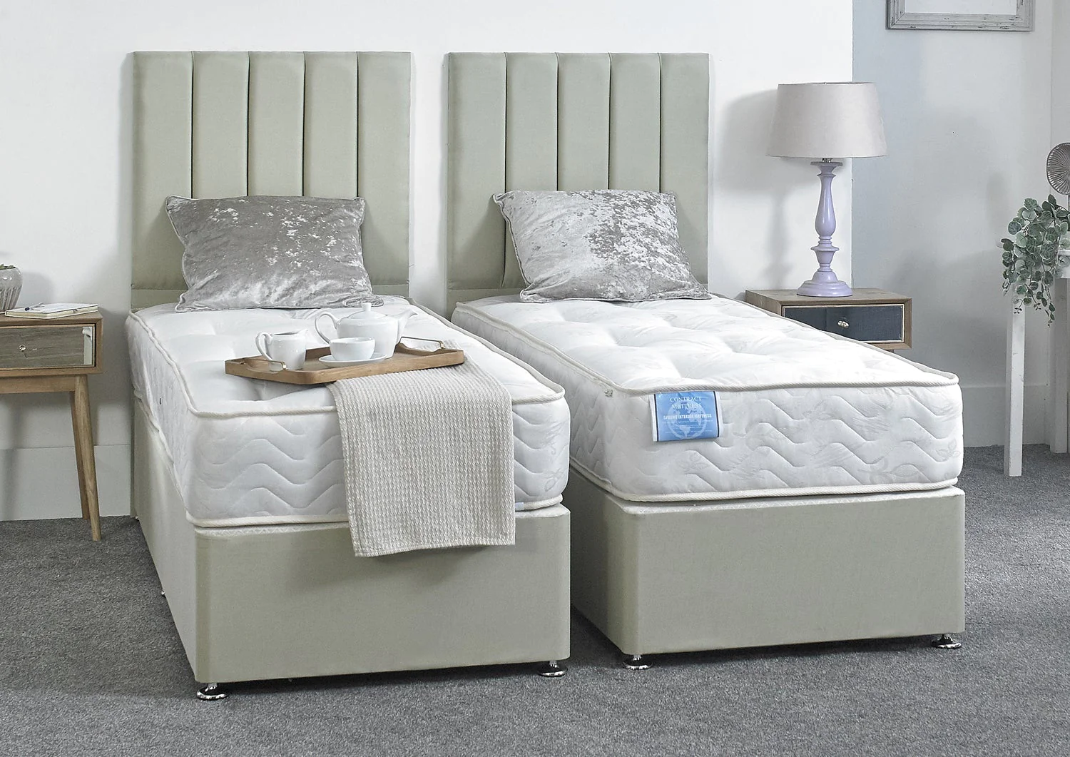 Supreme Guest Hotel Zip and Link 2000 Pocket Sprung Divan Bed Set